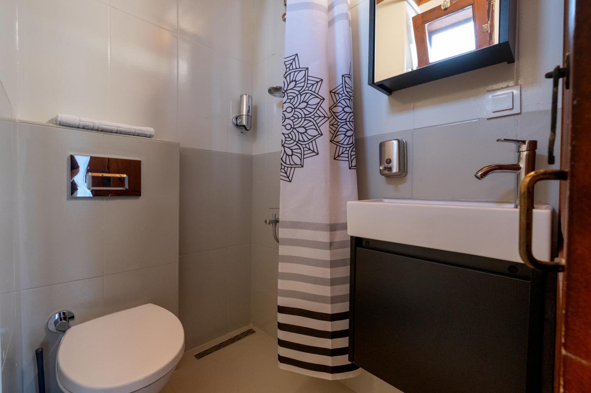 Koala Suites Istanbul Bagian luar foto