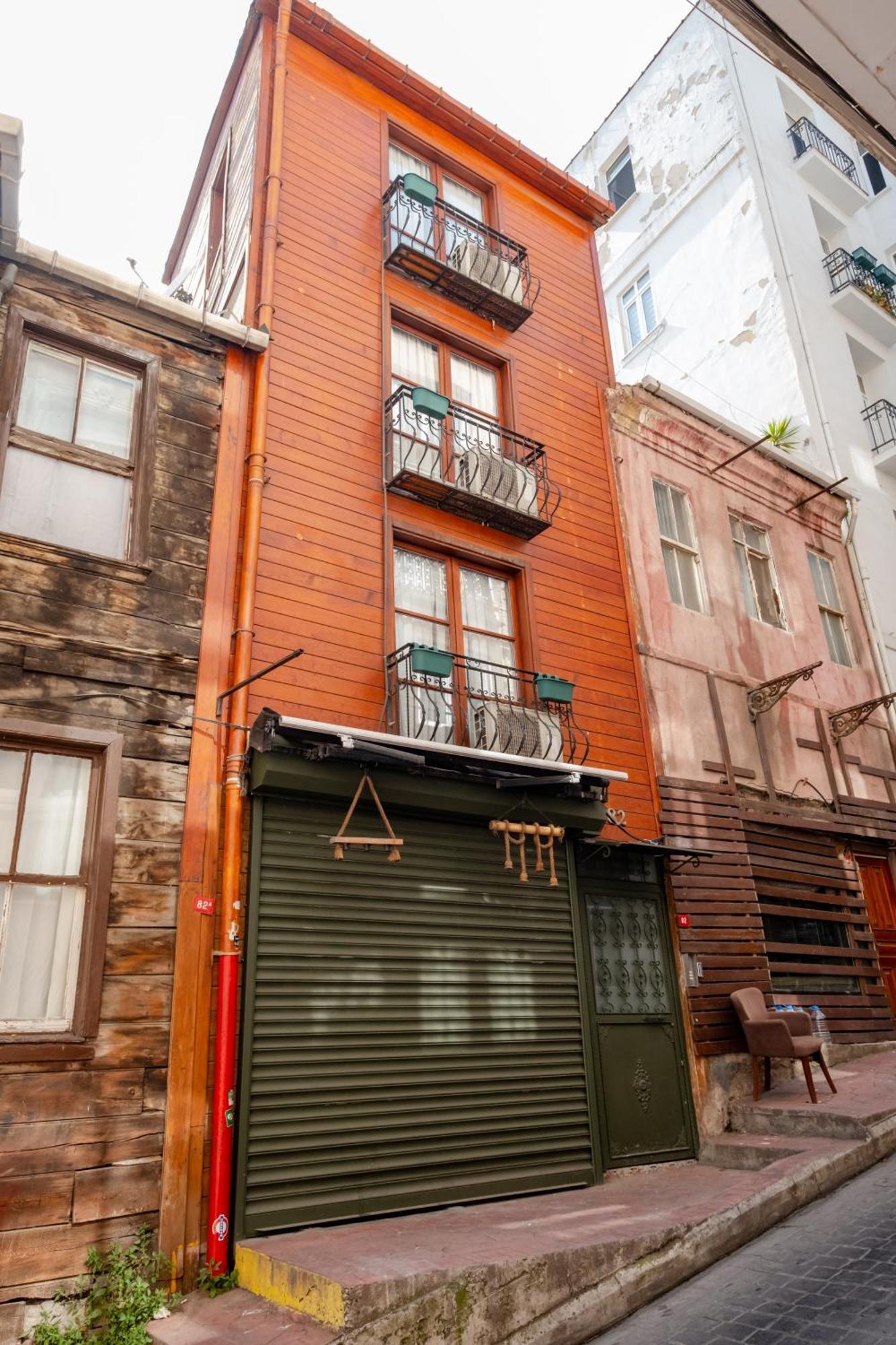 Koala Suites Istanbul Bagian luar foto